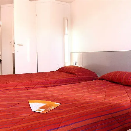 Hotel Premiere Classe *