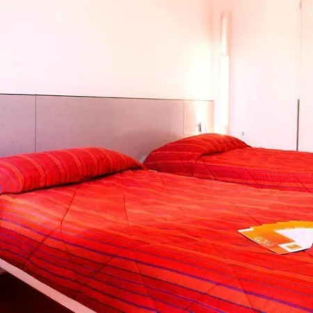 Отель Premiere Classe *