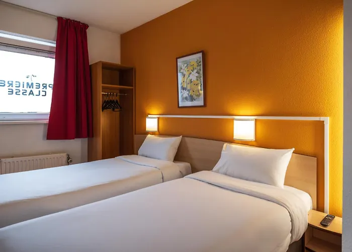 Hotel Premiere Classe *