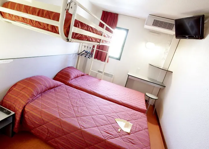 Premiere Classe Hotel *