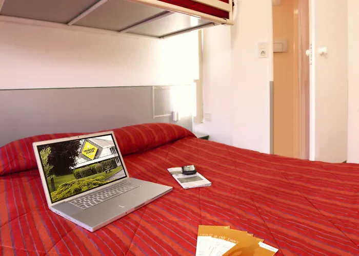 Hotel Premiere Classe *